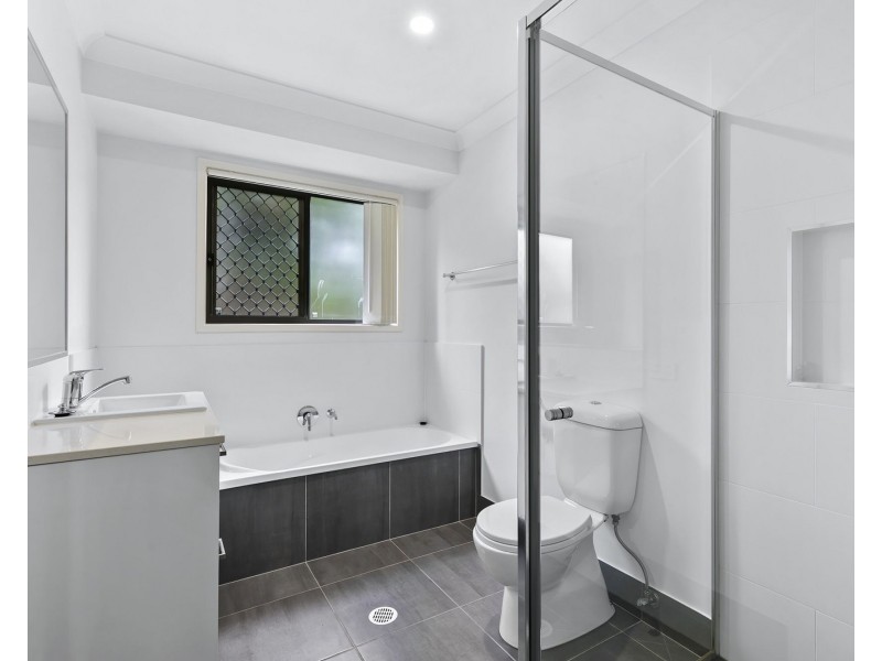 15/8 Kerry Close, Bellmere QLD 4510