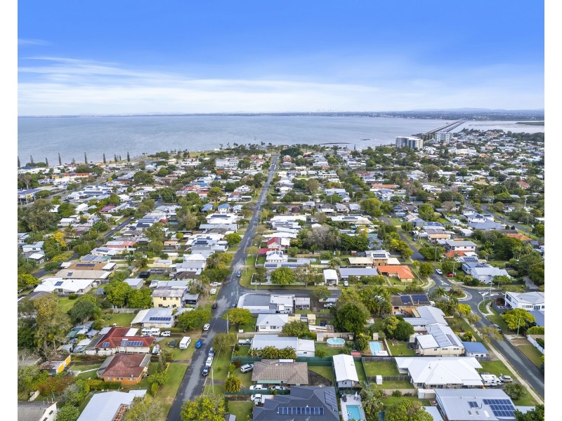 69 Laura Street, Clontarf QLD 4019