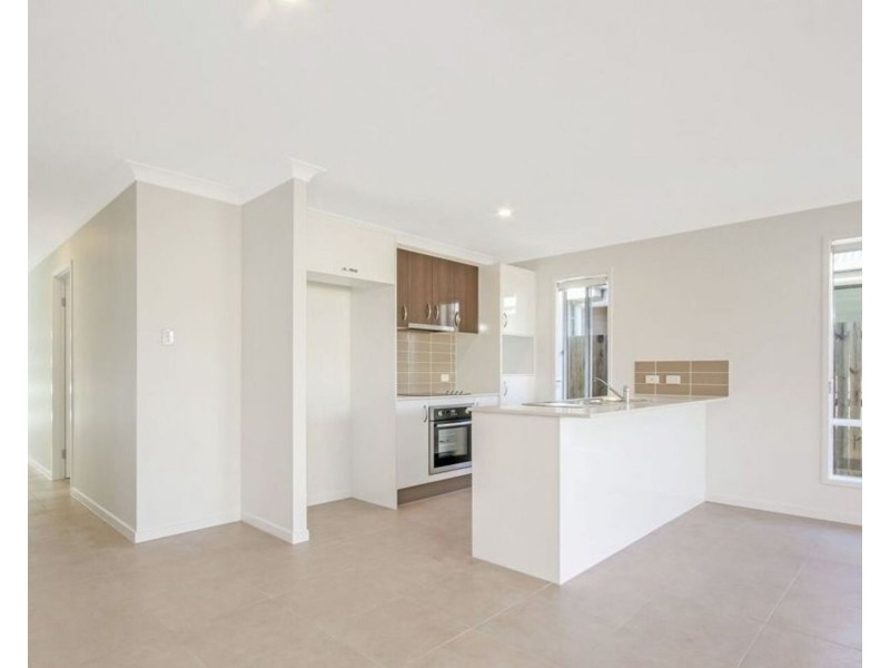 31 Sunreef Street, Burpengary QLD 4505