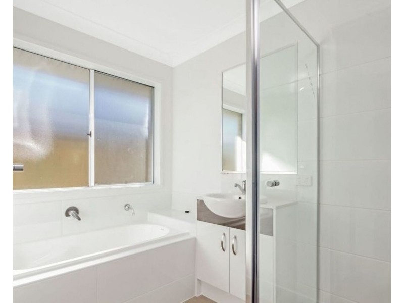 31 Sunreef Street, Burpengary QLD 4505