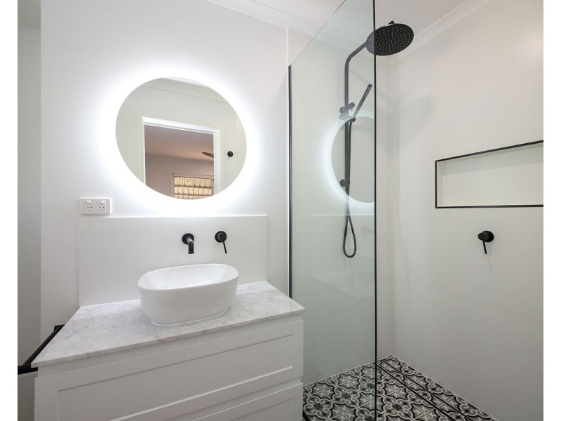 42 Alexander Crescent, Morayfield QLD 4506