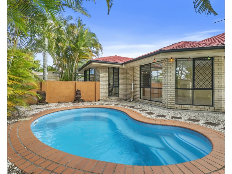 27 Clair Avenue, Deception Bay QLD 4508