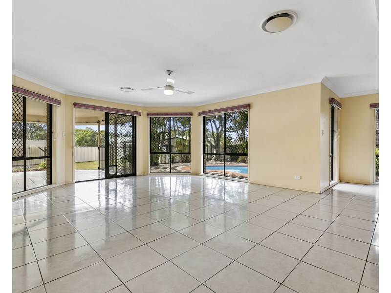 27 Clair Avenue, Deception Bay QLD 4508