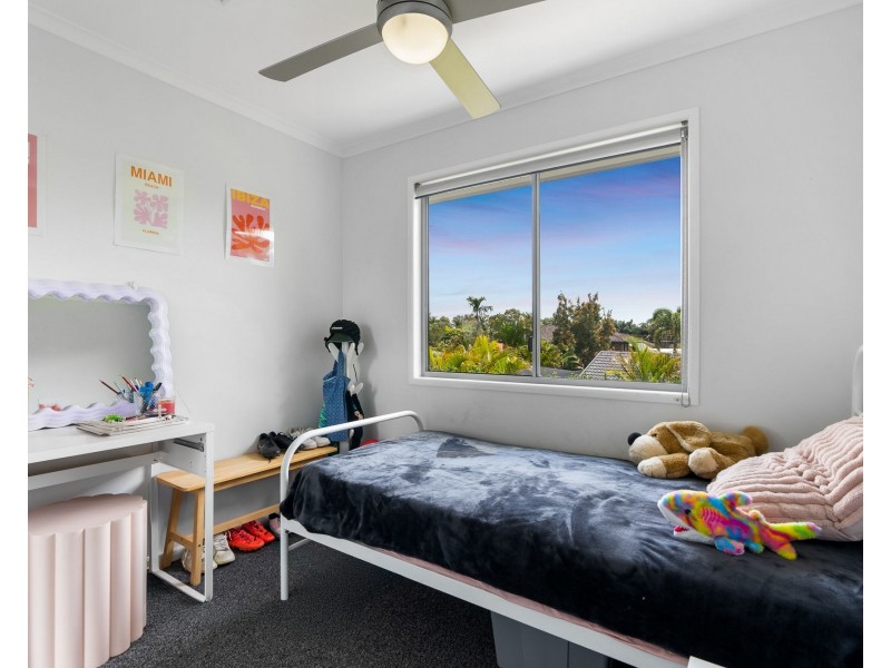 16 Paradise Court, Clontarf QLD 4019