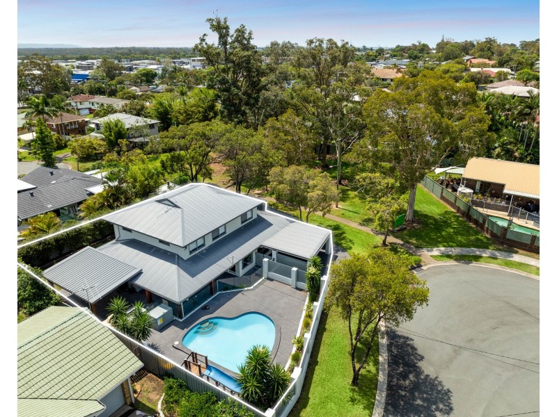 16 Paradise Court, Clontarf QLD 4019
