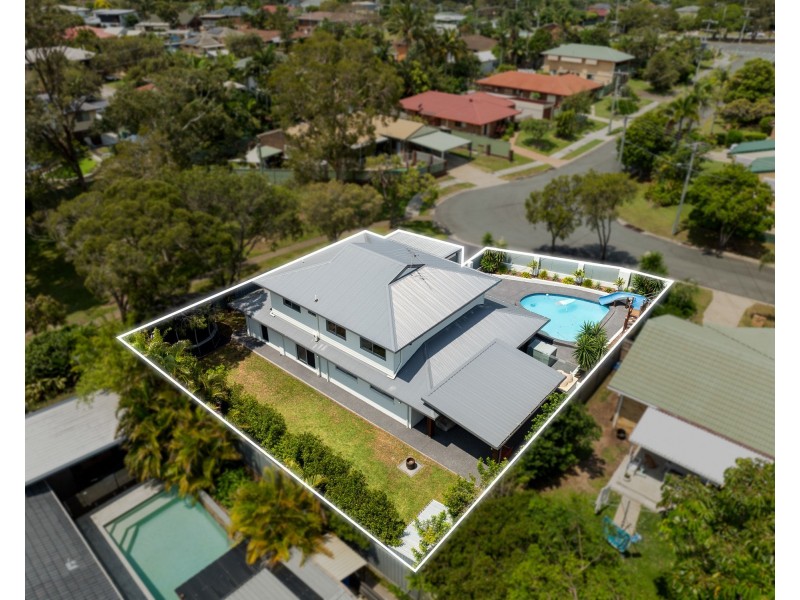 16 Paradise Court, Clontarf QLD 4019