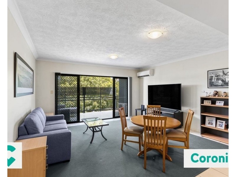 5/33 Humpybong Esplanade, Redcliffe QLD 4020