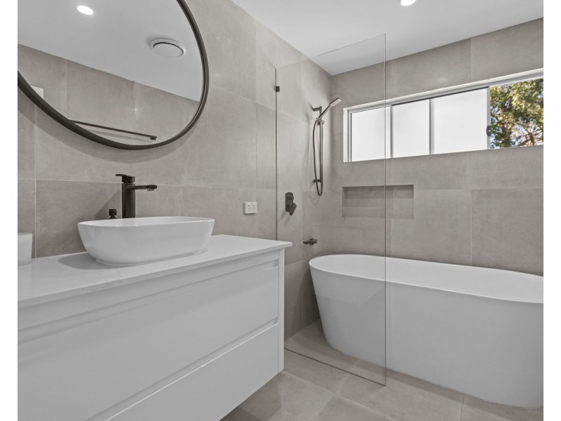 316 Elizabeth Avenue, Clontarf QLD 4019