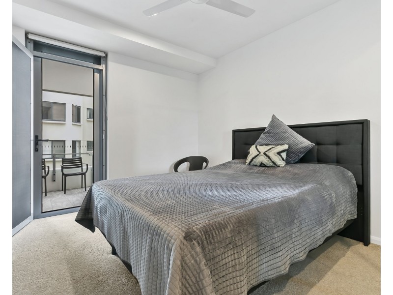 234/59 Marine Parade, Redcliffe QLD 4020