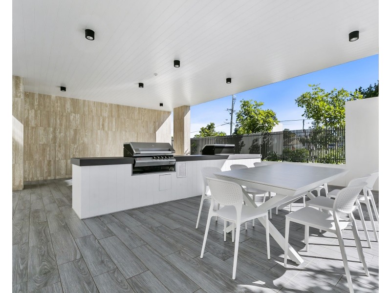 234/59 Marine Parade, Redcliffe QLD 4020