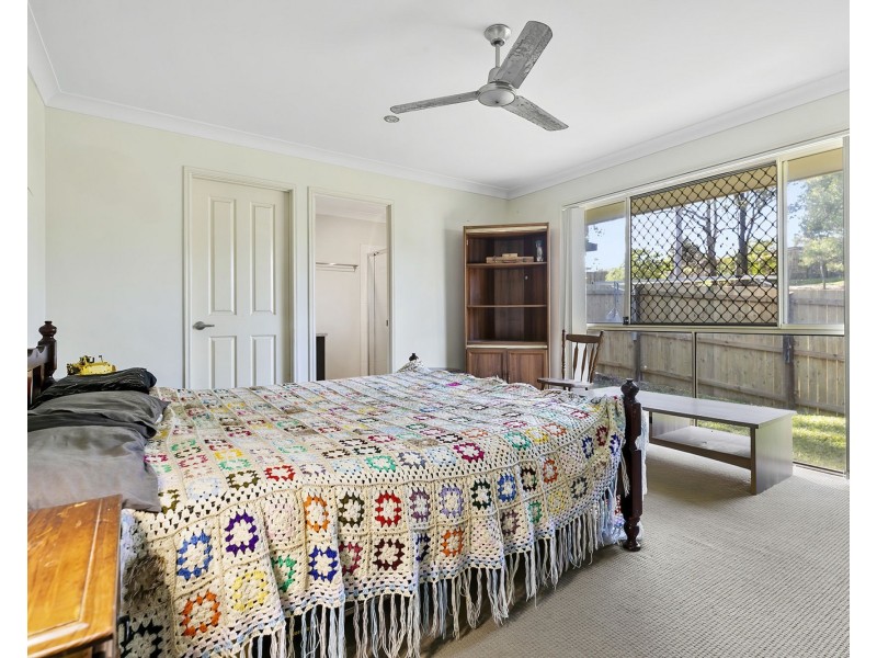 19 Outlook Court, Kallangur QLD 4503