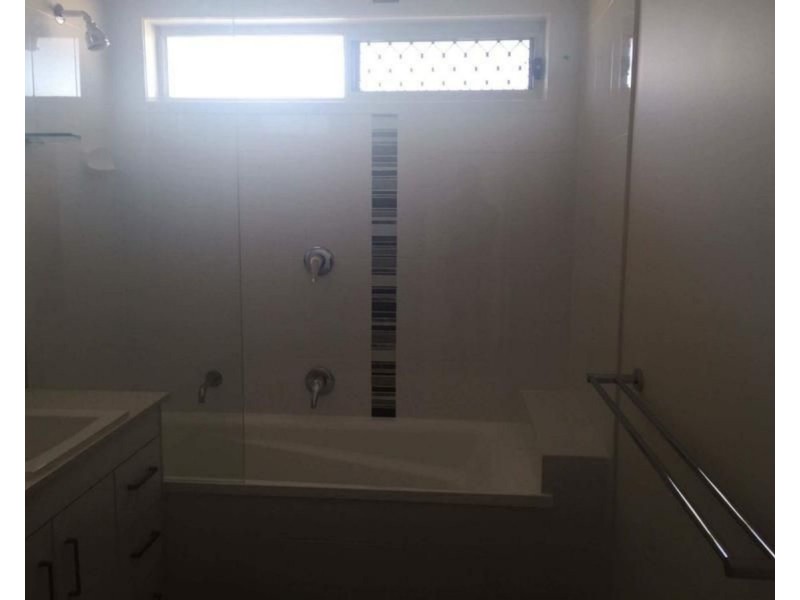 1/14 Riverpilly Court, Morayfield QLD 4506
