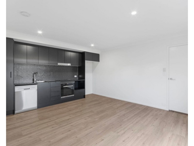 2/83 Bisschop Street, Deception Bay QLD 4508