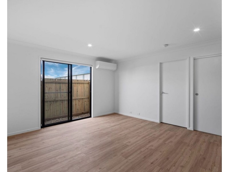 2/83 Bisschop Street, Deception Bay QLD 4508