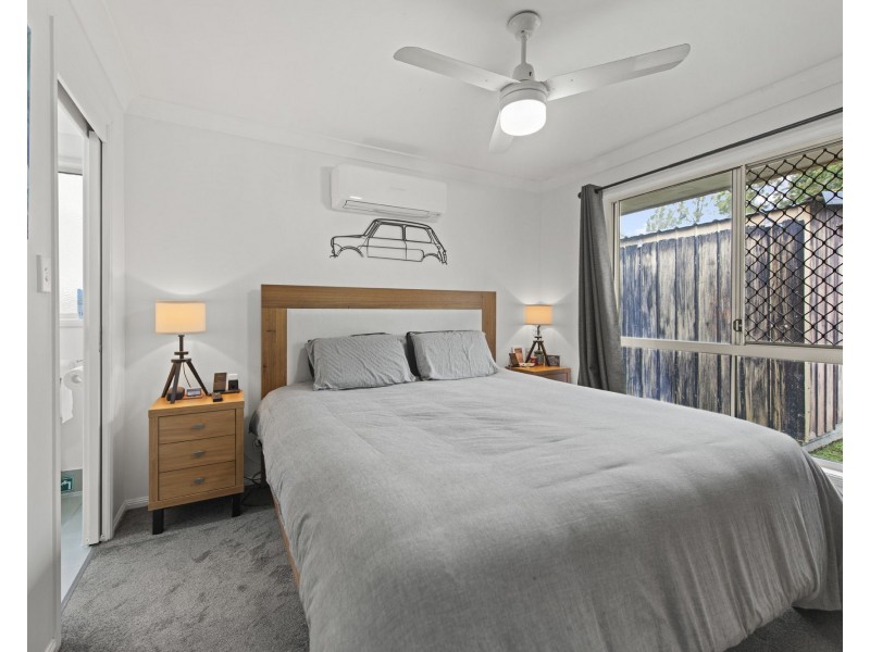 2/18 Varuna Court, Rothwell QLD 4022