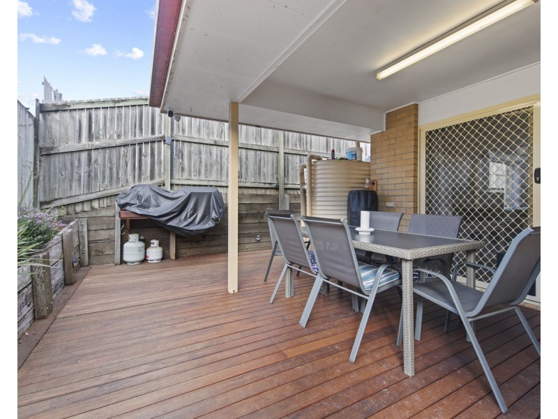2/18 Varuna Court, Rothwell QLD 4022