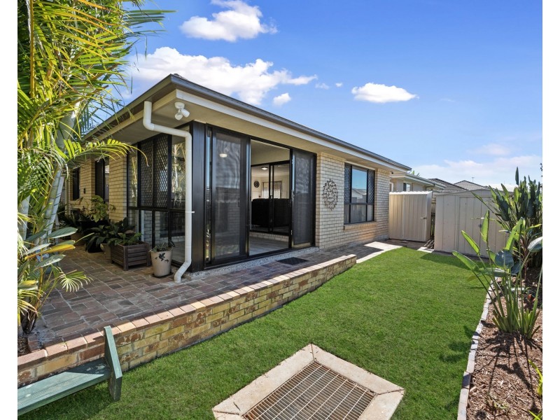 20 Duporth Crescent, Dakabin QLD 4503