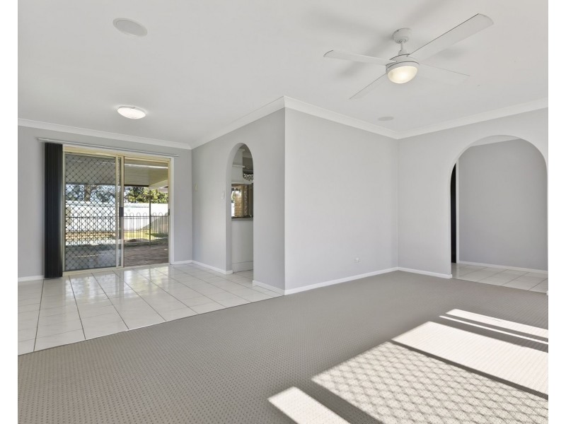 55 Crestridge Crescent, Morayfield QLD 4506