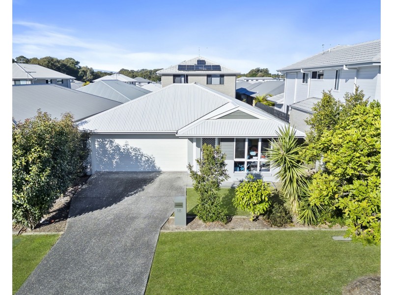 18 Promenade Circuit, Rothwell QLD 4022