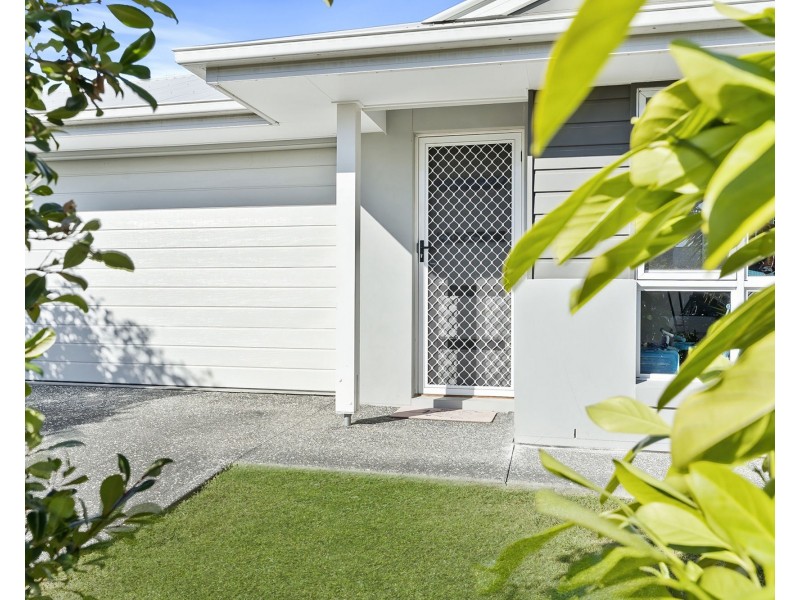 18 Promenade Circuit, Rothwell QLD 4022