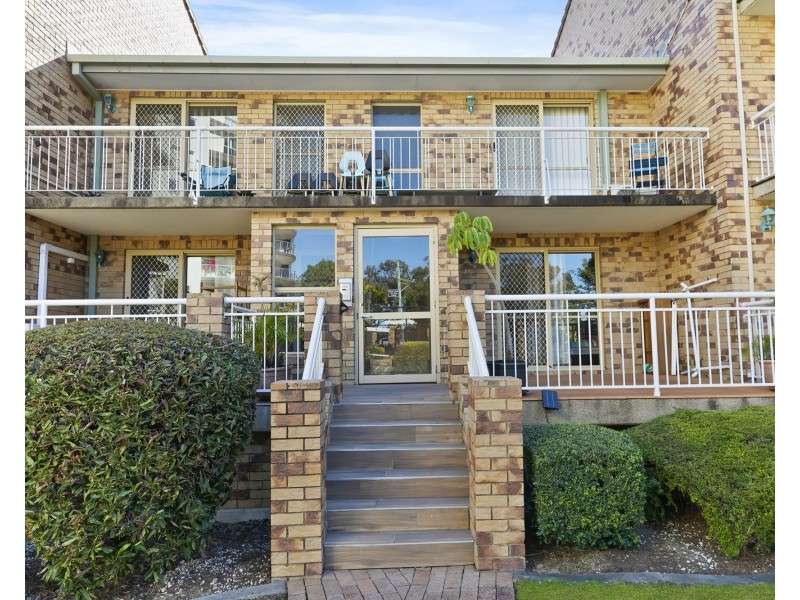 15/45 Marine Parade, Redcliffe QLD 4020