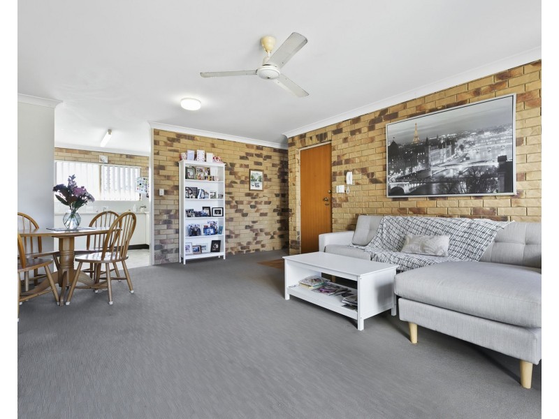 15/45 Marine Parade, Redcliffe QLD 4020