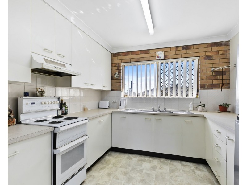 15/45 Marine Parade, Redcliffe QLD 4020
