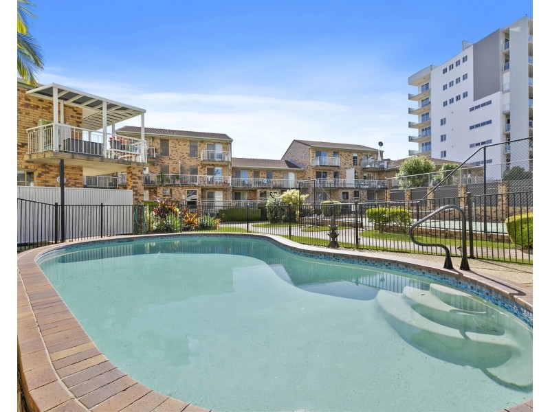 15/45 Marine Parade, Redcliffe QLD 4020
