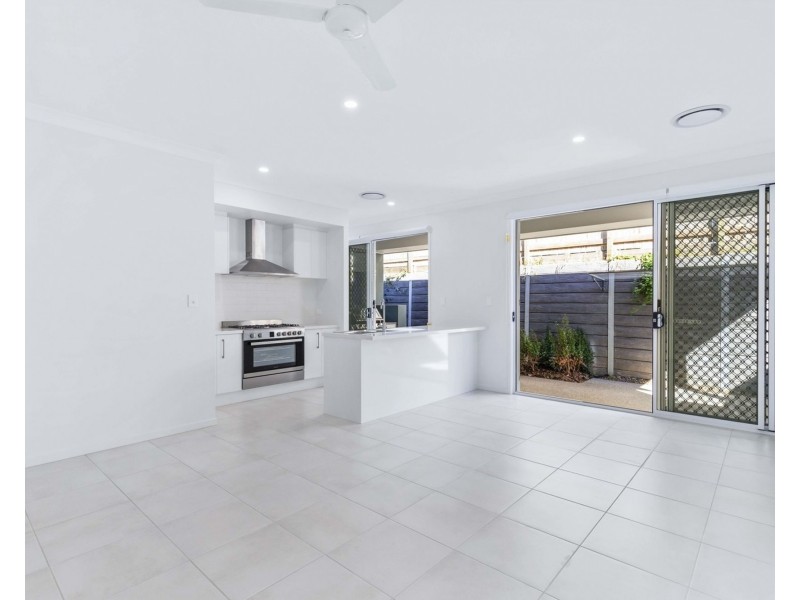 22 Wellside Street, Morayfield QLD 4506