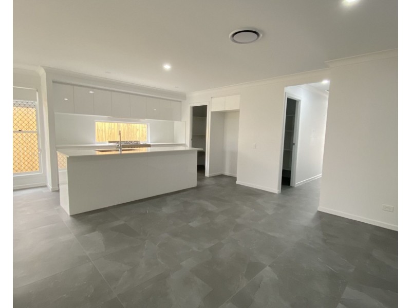 5 Finch Street, Caboolture QLD 4510