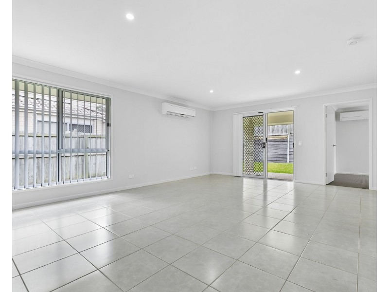 24 Pademelon Circuit, North Lakes QLD 4509