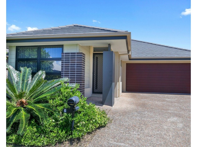 7 Portmarnock Street, North Lakes QLD 4509