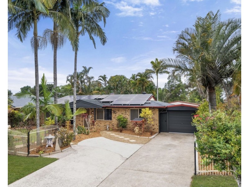 19 Hilldale Crescent, Morayfield QLD 4506