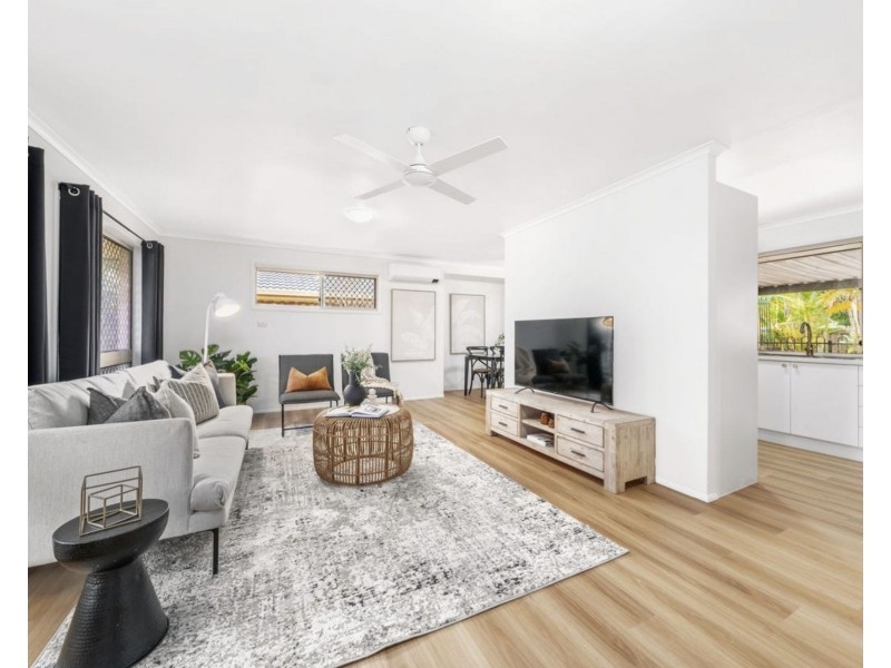 19 Hilldale Crescent, Morayfield QLD 4506