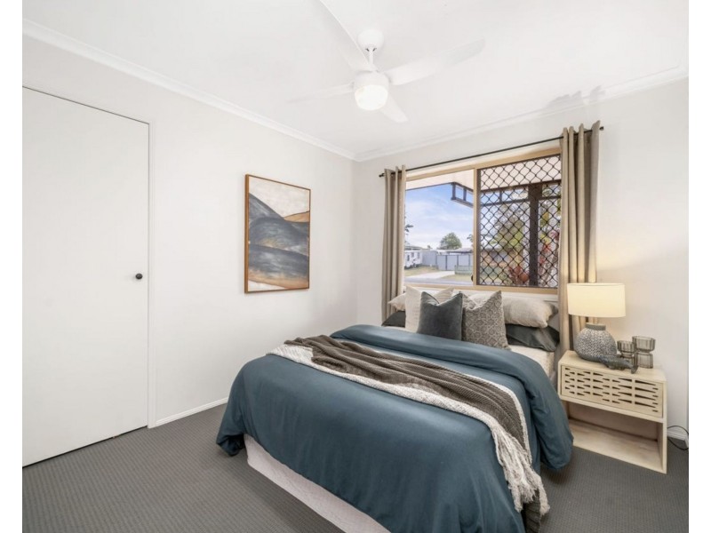 19 Hilldale Crescent, Morayfield QLD 4506