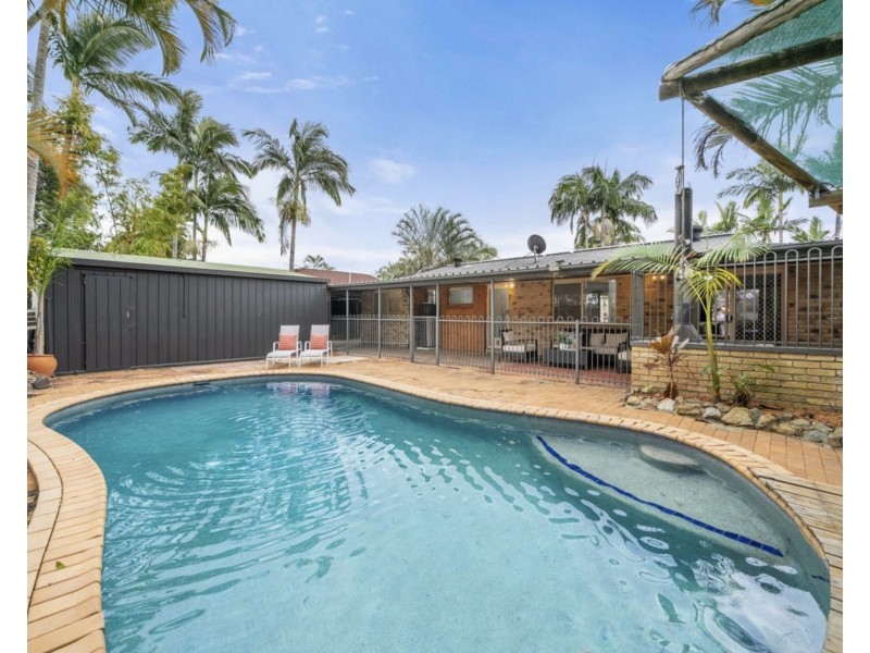 19 Hilldale Crescent, Morayfield QLD 4506