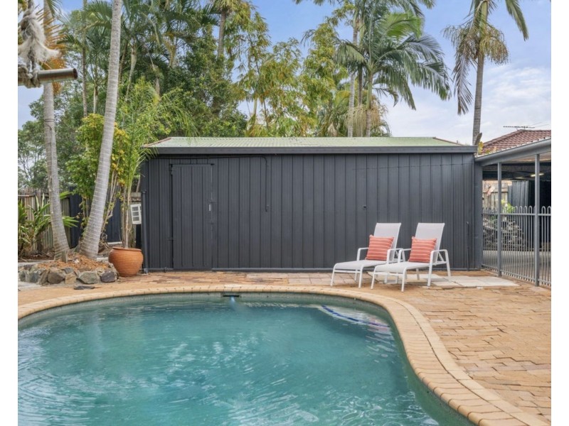 19 Hilldale Crescent, Morayfield QLD 4506