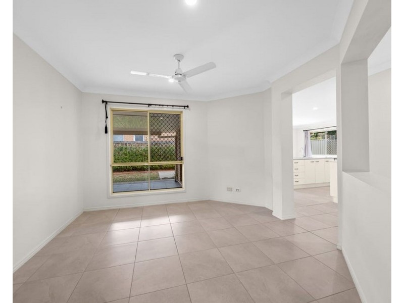11 Northampton Court, Kallangur QLD 4503