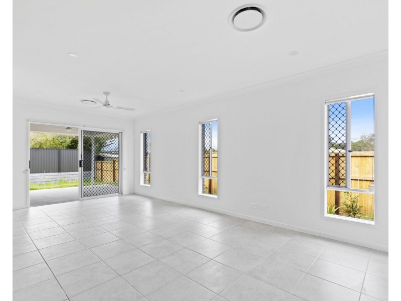 10 Carol Street, Morayfield QLD 4506