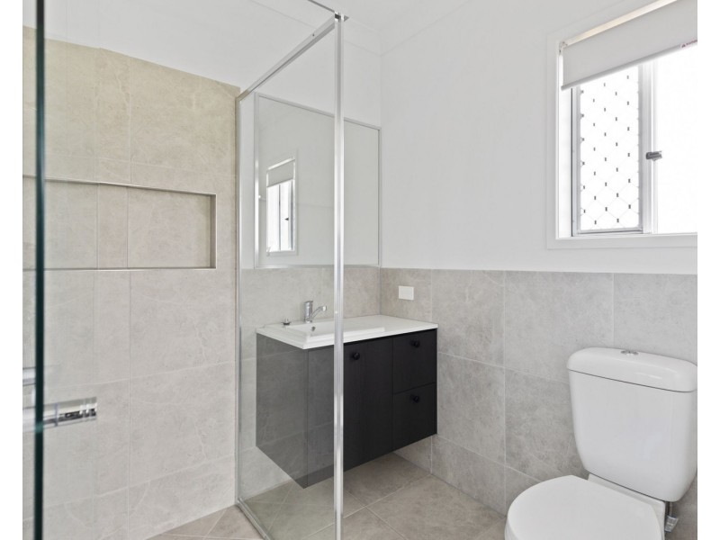 10 Carol Street, Morayfield QLD 4506