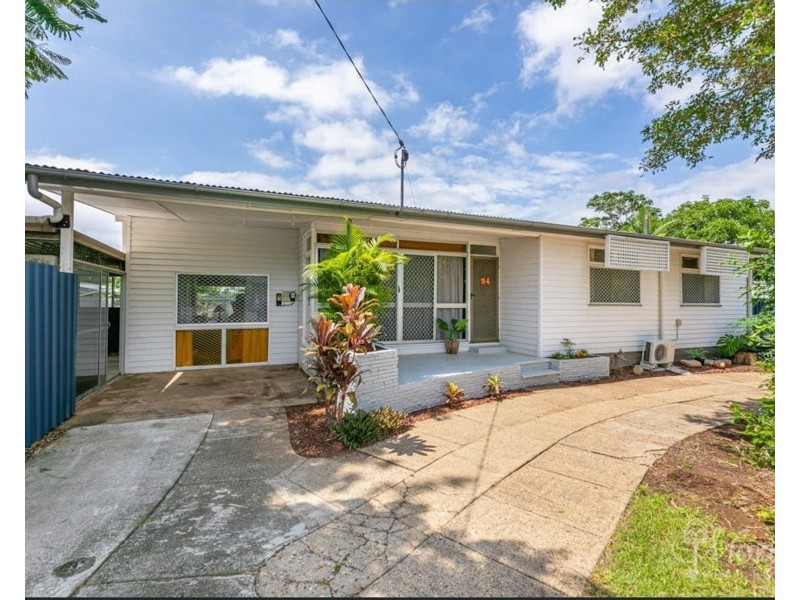 94 School Road, Kallangur QLD 4503