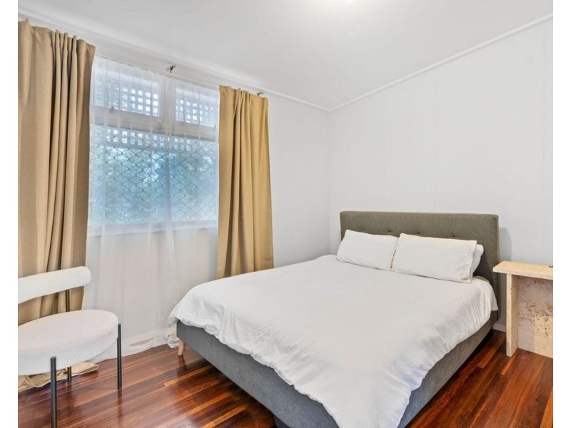 94 School Road, Kallangur QLD 4503