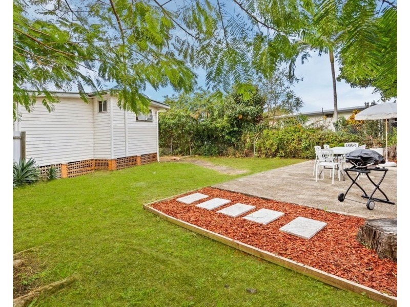 94 School Road, Kallangur QLD 4503