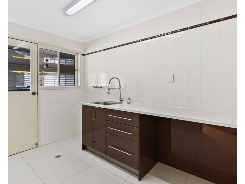 12 Keala Court, Banksia Beach QLD 4507