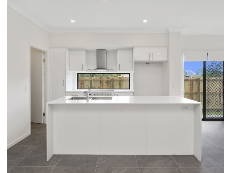 11 Coventry Lane, Joyner QLD 4500