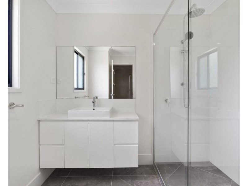 11 Coventry Lane, Joyner QLD 4500