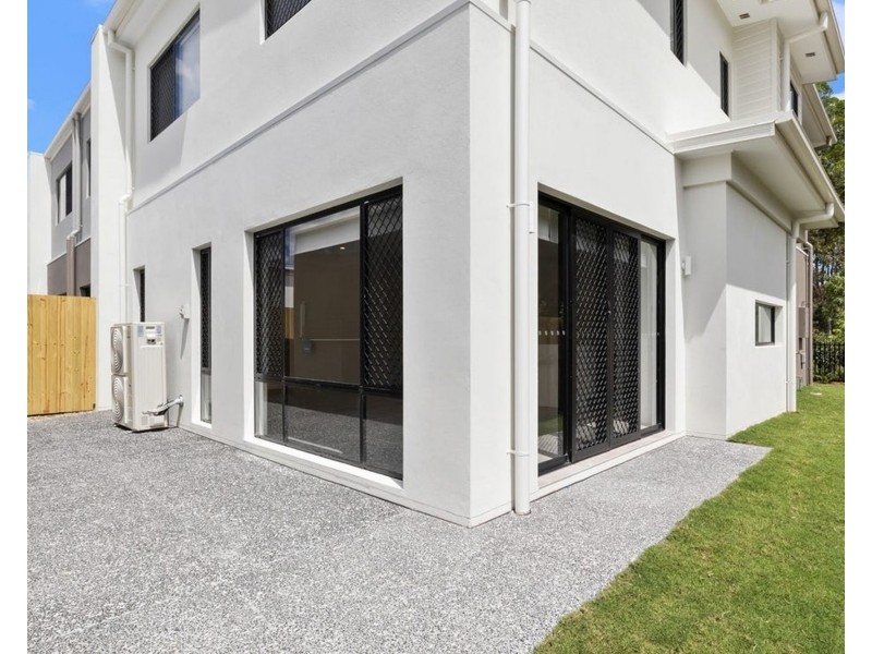 11 Coventry Lane, Joyner QLD 4500