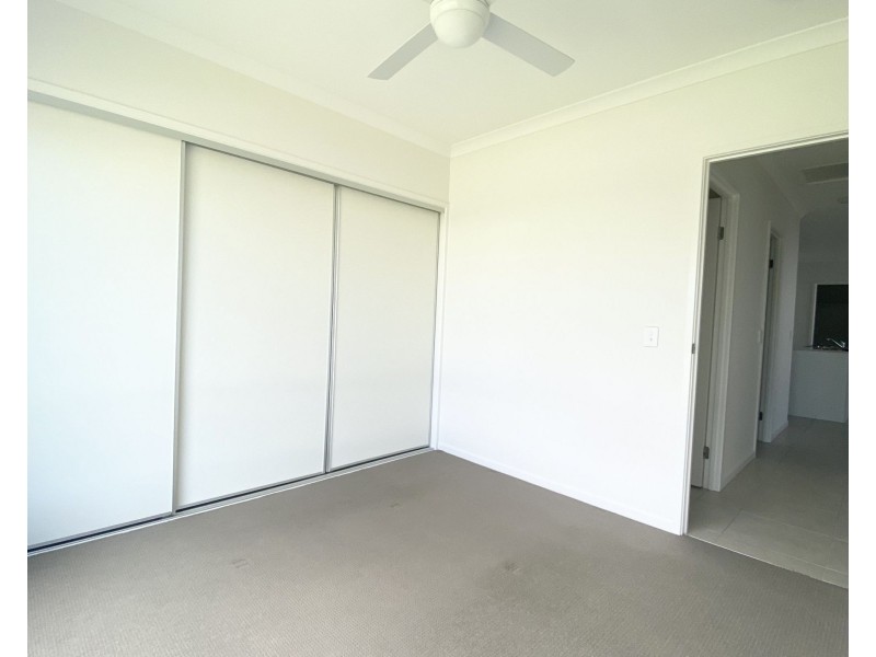 2 36 Celebration Crescent, Griffin QLD 4503