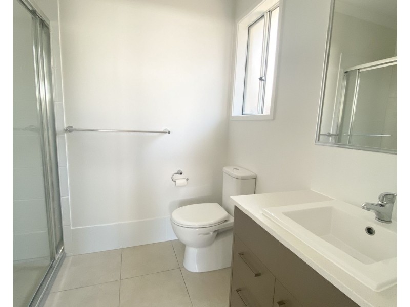 2 36 Celebration Crescent, Griffin QLD 4503