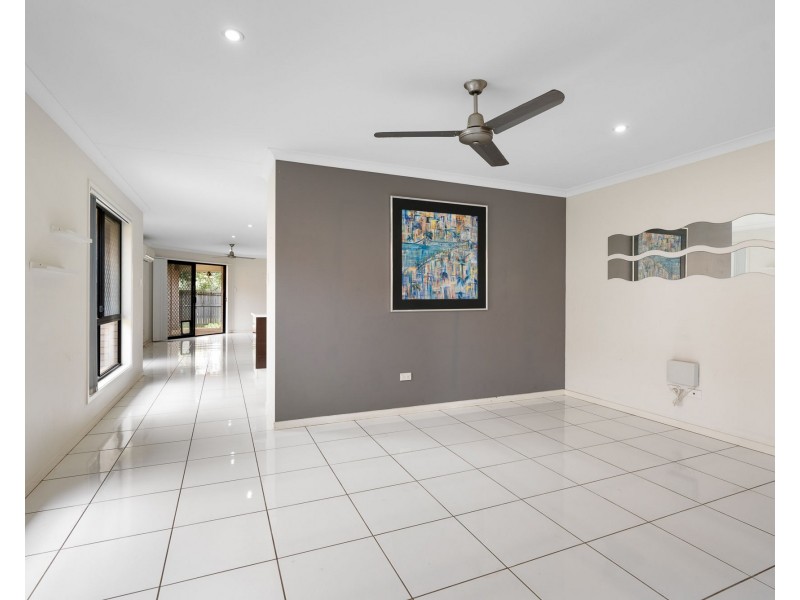 6 Miers Crescent, Murrumba Downs QLD 4503